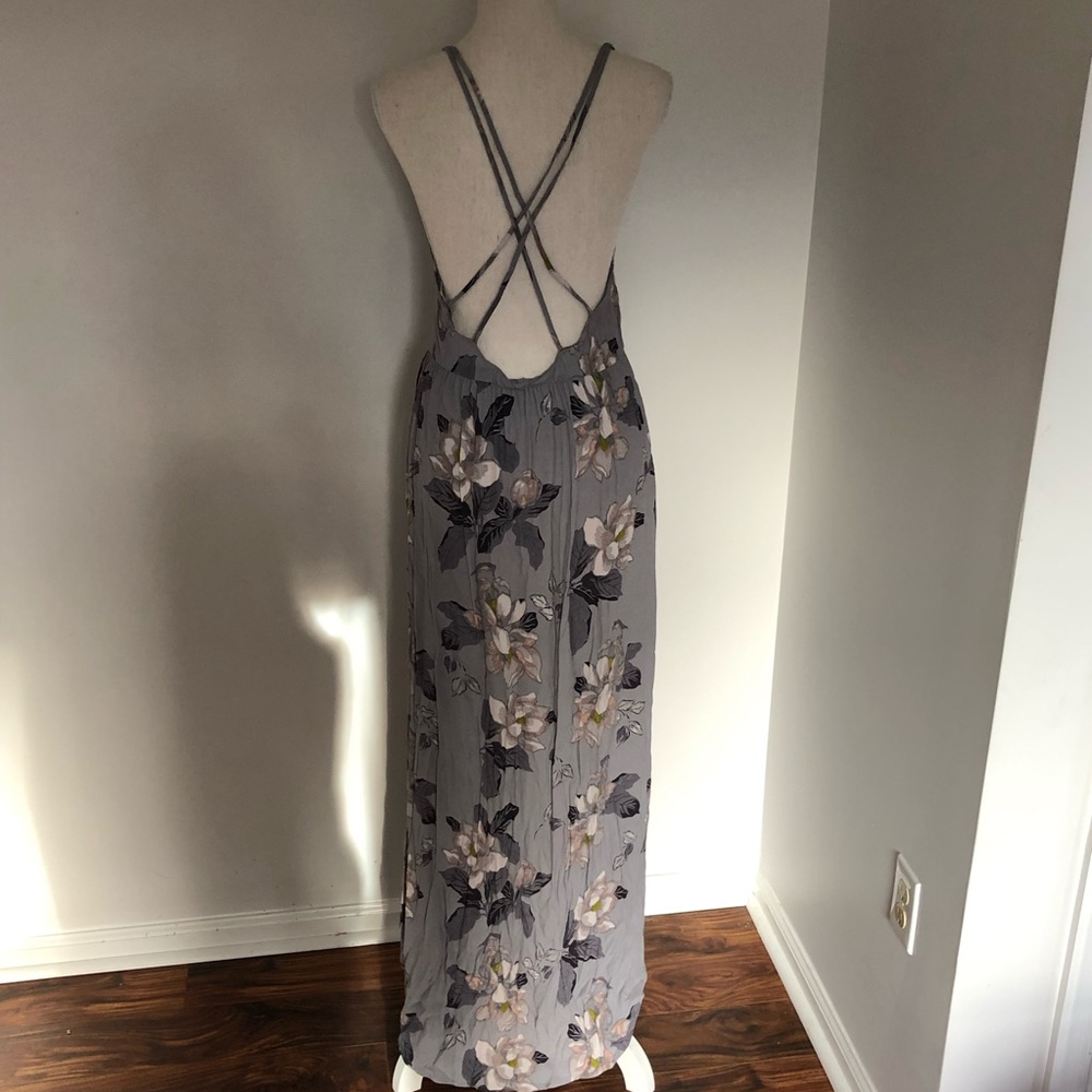 ASTR the Label Ruffle Surplice High/Low Maxi M - Picture 4 of 7
